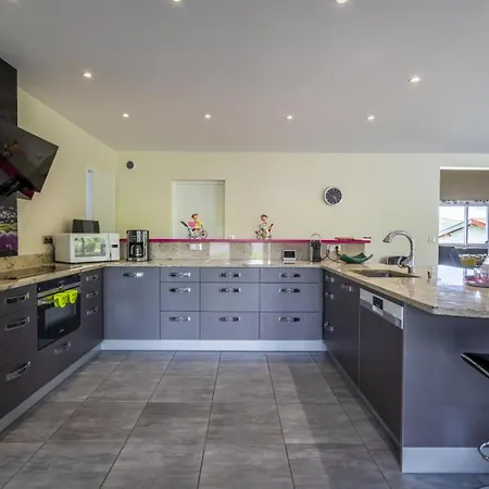 Ixtulian-borda Feriehus Hasparren