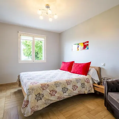 펜션 Ixtulian-borda 아스파랑