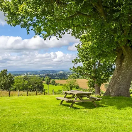 펜션 Ixtulian-borda 아스파랑