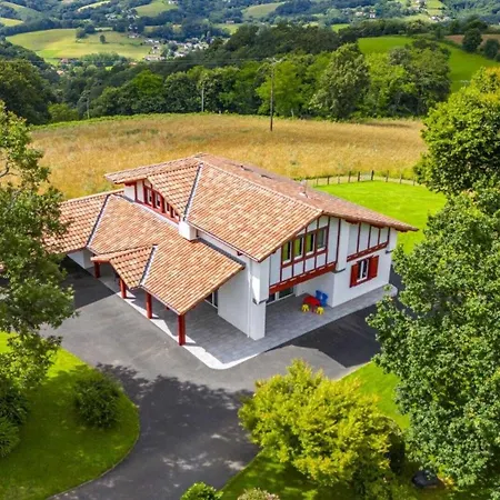 Ixtulian-borda Feriehus Hasparren